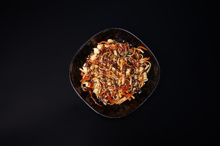 Фото Гречневая лапша с курицей